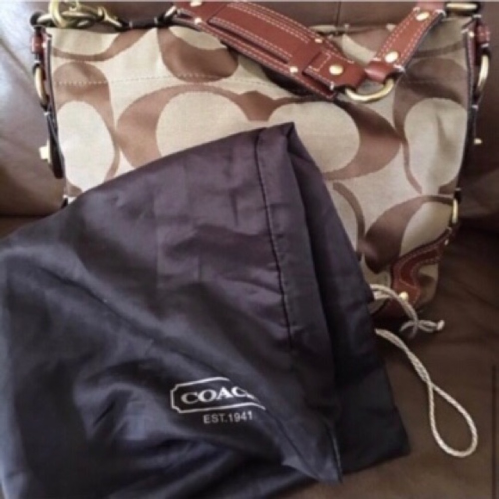 Coach Bag - Picture 6 of 6